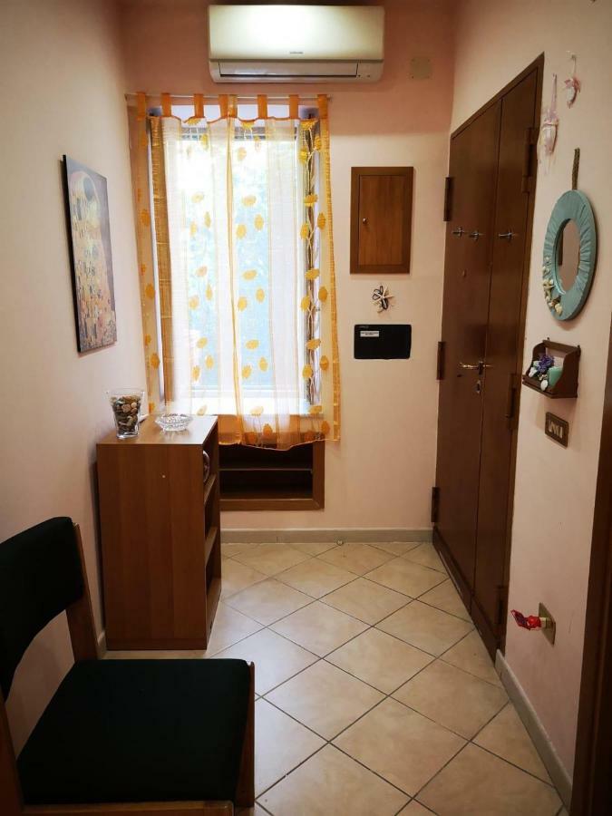 Charming Vomero Apartamento Nápoles Exterior foto